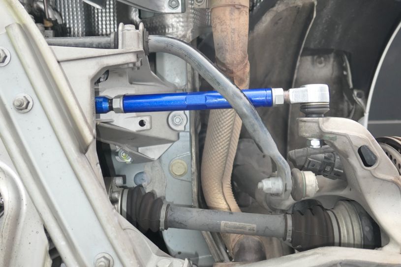 REAR TOE CONTROL ARM ADJUSTABLE 981 718 GT4